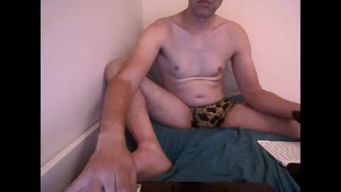 handsomepenis20cm online show from October 7, 7:18 pm