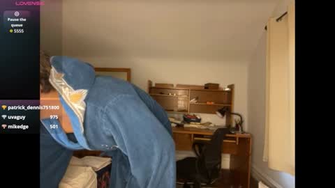 handsumhung online show from October 20, 8:02 pm