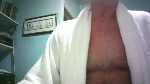 handymanforyou177322 online show from April 11, 11:19 pm