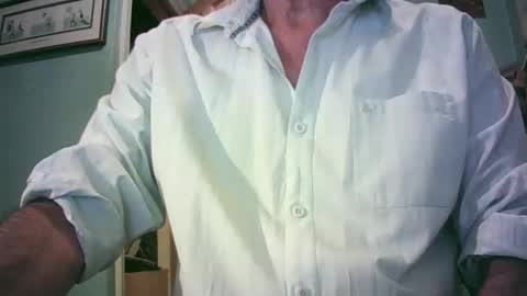 handymanforyou177322 online show from September 28, 11:03 pm