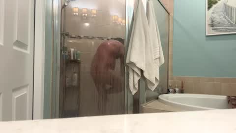 Snapshot of hangit0ut chatting on October 23, 11:13 am hangit0ut online show from October 23, 11:13 am