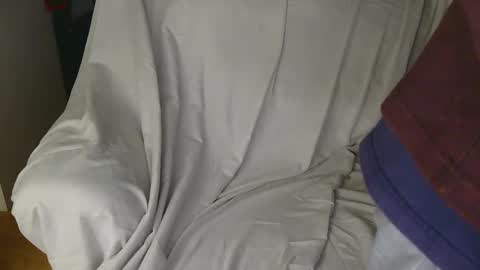 cummmmmm online show from January 6, 1:42 am