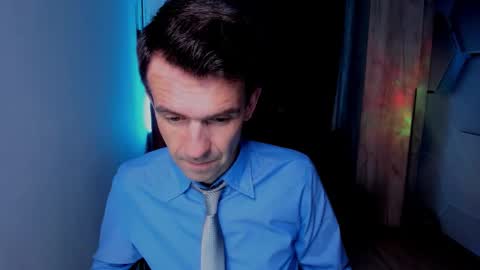 Steve online show from October 28, 1:57 pm