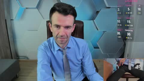 Steve online show from April 2, 3:37 am