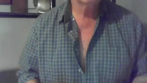 Snapshot of hardchicagoforzya chatting on October 20, 7:45 am hardchicagoforzya online show from October 20, 7:45 am