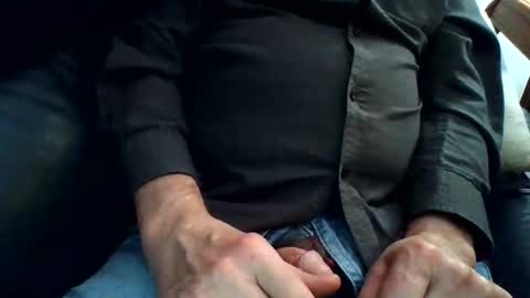 Snapshot of hardchicagoforzya chatting on December 5, 6:32 am hardchicagoforzya online show from December 5, 6:32 am