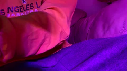 Slim West Cox online show from March 17, 6:49 am