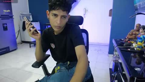 Andres Dean online show from February 20, 6:19 am