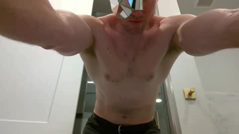 hardtoswallow1 online show from March 6, 3:03 am