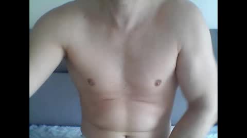 hardwanker75 online show from February 19, 10:34 am