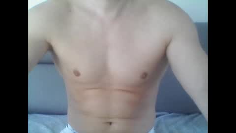 hardwanker75 online show from March 3, 1:48 pm