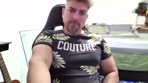 harley_and_alex13 online show from February 18, 12:31 am