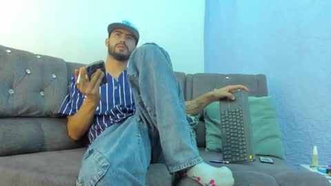 harold_999 online show from April 9, 10:38 pm