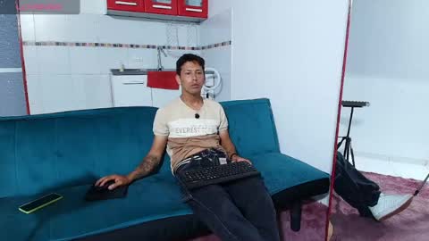 harry_cardiet online show from May 5, 1:07 am