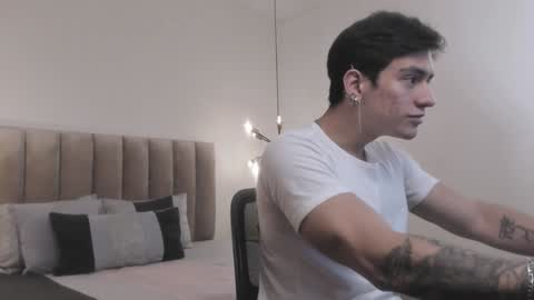 Harry Jones online show from February 4, 5:34 pm