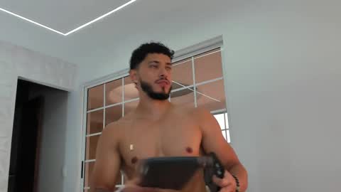 Snapshot of heavy_thor chatting on February 12, 8:50 pm Thor online show from February 12, 8:50 pm