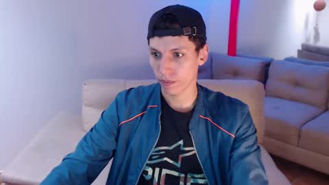 hefesto_69 online show from February 11, 7:27 pm