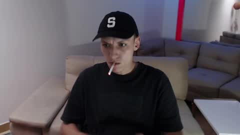 hefesto_69 online show from March 7, 8:44 pm