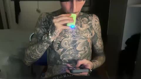 Snapshot of hellacozy chatting on October 24, 7:37 pm hellacozy online show from October 24, 7:37 pm