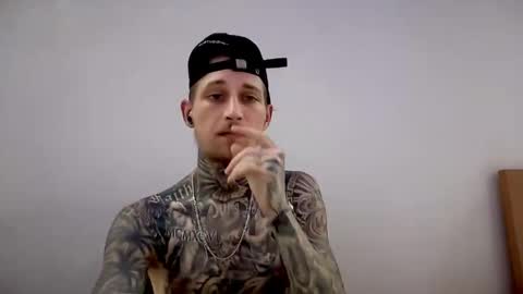 hellacozy online show from April 9, 3:26 am