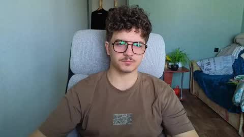 Remy online show from November 15, 8:05 am