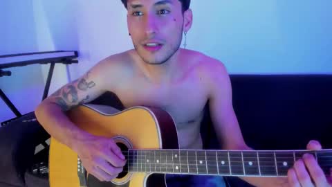 henrik_senn online show from December 15, 2:41 am