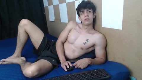 Snapshot of henry_gandy chatting on February 7, 1:22 pm HENRY GANDY online show from February 7, 1:22 pm