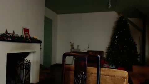 Snapshot of hercules__ chatting on February 1, 1:41 pm Gregblonde  Alextattoo online show from February 1, 1:41 pm