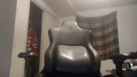 Hereforbootyyyy online show from December 15, 6:18 am