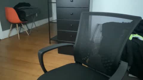 heyitsmao online show from November 27, 6:11 pm