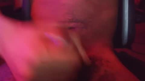 ishow2cumforU online show from June 19, 12:27 am