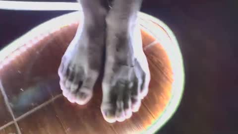 hideonbush online show from September 12, 11:43 am