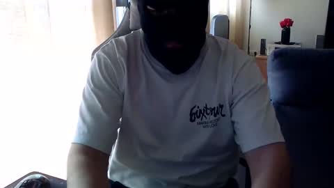 High Skimask online show from February 10, 10:53 am