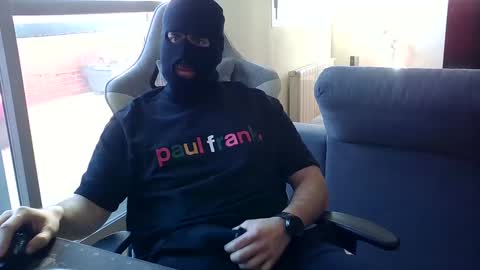 High Skimask online show from January 13, 10:47 am