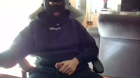 High Skimask online show from February 26, 12:36 pm