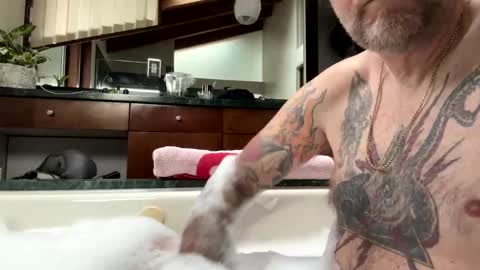 hippybiker online show from January 8, 6:52 pm