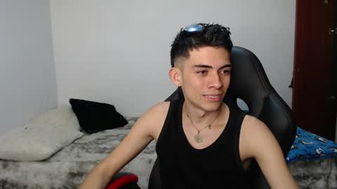 Hisokax online show from April 1, 4:47 am