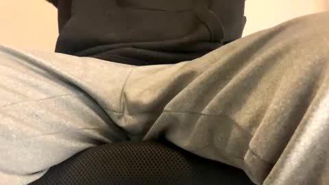 hlahboy online show from January 1, 9:07 am