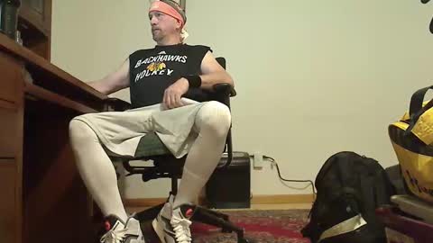 Snapshot of hockeybud chatting on October 17, 8:02 pm Rick online show from October 17, 8:02 pm