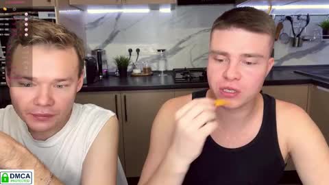 holy_eggs_00 online show from October 15, 5:53 pm