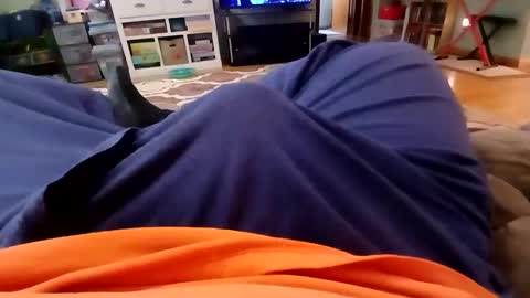 holycannoli123 online show from October 14, 2:02 pm