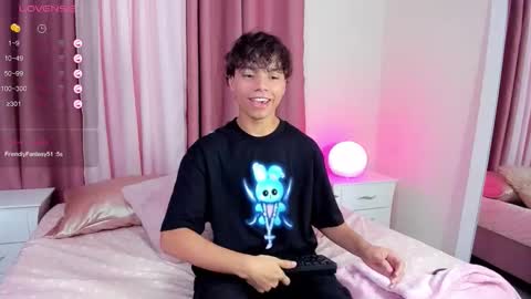 honeymoon_sariel online show from November 17, 8:12 pm