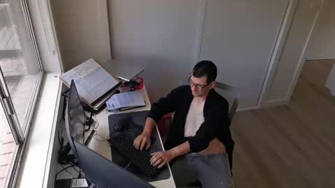 hopefulguy86 online show from December 22, 11:35 pm