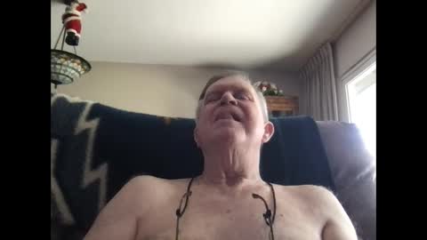 horndog online show from December 16, 6:27 pm