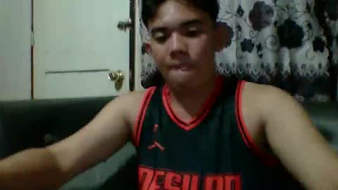 horni_boy22 online show from May 23, 5:07 pm