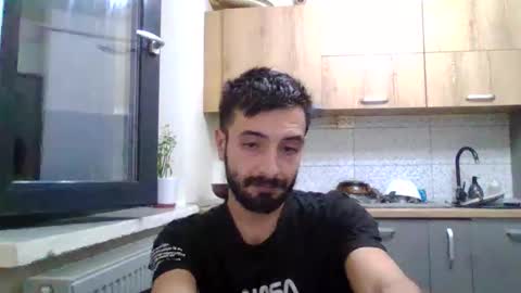 horny_couple9600 online show from October 8, 10:25 pm