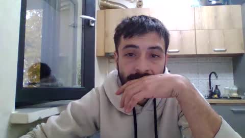 horny_couple9600 online show from October 15, 5:04 am