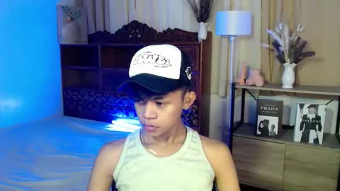 horny_joshxxx online show from May 2, 3:53 am