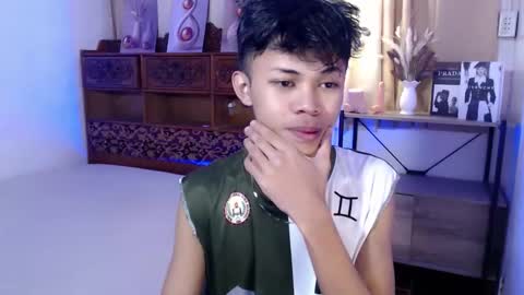 horny_joshxxx online show from May 25, 11:33 pm