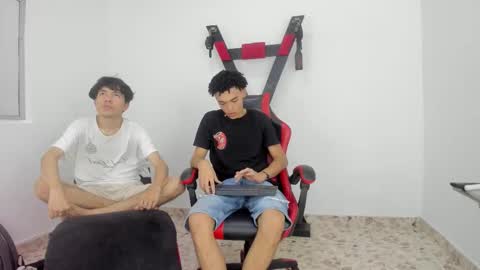 Enyer and Sebastian online show from October 14, 6:37 pm